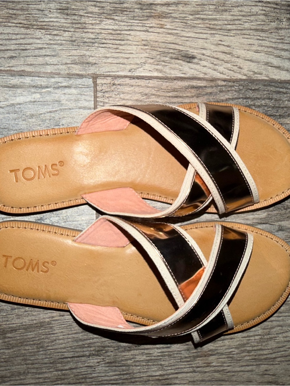 TOMS Women's Black Metallic and Tan Slide Sandals